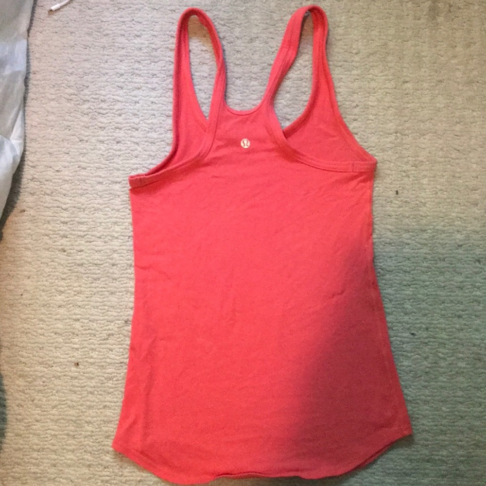 Lululemon workout top